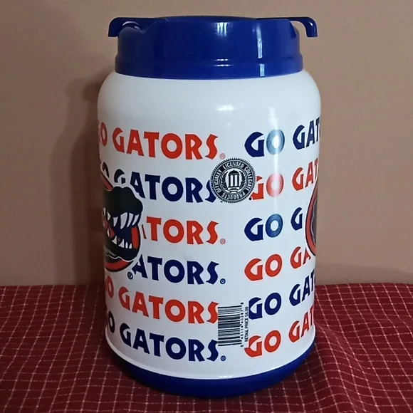 GATORS 64 OZ Mug/Small Cooler. Featuring The University Of Florida Gators. - Picture 6 of 16